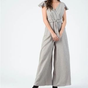 Jaqueline Flutter Sleeve Jumpsuit-NAVY STRIPE